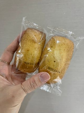 [메종콜리브리] 프랑스 마들렌 메종콜리브리 플레인 마들렌 2팩 — 4.5점을 준 리뷰어가 2022년 1월 올린 사용 사진