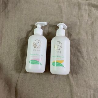 mom e 맘이 내추럴 베이비 케어 샴푸앤바스+로션 — 4.5점을 준 리뷰어가 2021년 2월 올린 사용 사진