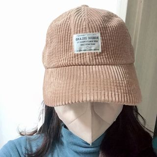 노르딕아일랜드 DW CORDUROY 볼캡 — 5점을 준 리뷰어가 2021년 11월 올린 사용 사진