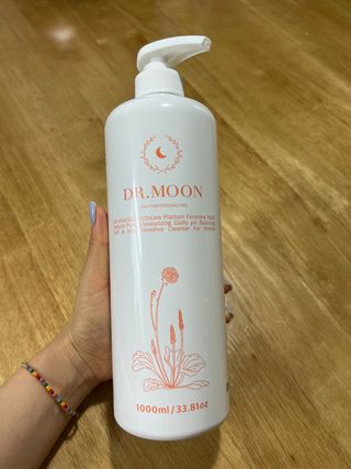 프리[닥터문] 유산균 락토케어 질경초 여성청결제 1000ml (젤타입) — 5점을 준 리뷰어가 2022년 7월 올린 사용 사진