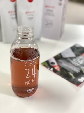 클린24시간 1BOX(5포) + 전용보틀(500ml) — 4.5점을 준 리뷰어가 2023년 5월 올린 사용 사진