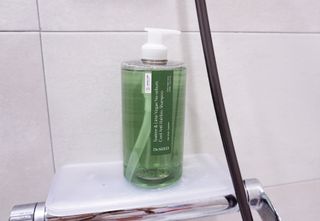 닥터시드 티트리 앤 라임 비건 지성케어 쿨 탈모 샴푸 (1000ml) — 5점을 준 리뷰어가 2023년 7월 올린 사용 사진