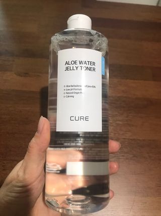 김정문알로에 큐어 큐어 알로에 워터 젤리 토너 500ml — 5점을 준 리뷰어가 2021년 4월 올린 사용 사진
