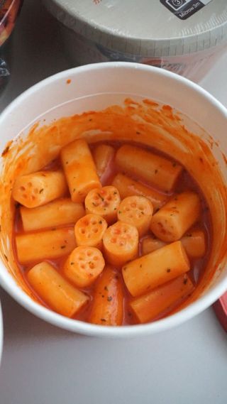 프리 [요리궁리] 타입 B (매콤,치즈,매콤까르보) 꽃떡볶이 6개입 세트 — 5점을 준 리뷰어가 2024년 12월 올린 사용 사진