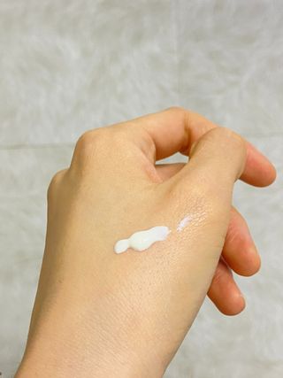 바노바기 코스메틱 바노바기 밀크씨슬 리페어 시카 선스크린 플러스 50ml — 4점을 준 리뷰어가 2023년 3월 올린 사용 사진