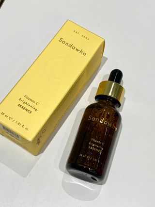 스킨큐어 산다화 비타민c 화이트닝 에센스 30ml — 5점을 준 리뷰어가 2023년 8월 올린 사용 사진