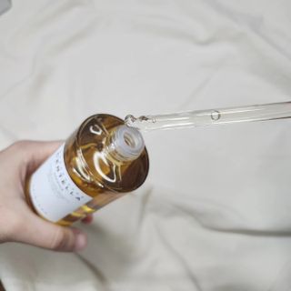 [스킨1004] 마다가스카르 센텔라 앰플 100ml — 5점을 준 리뷰어가 2024년 5월 올린 사용 사진