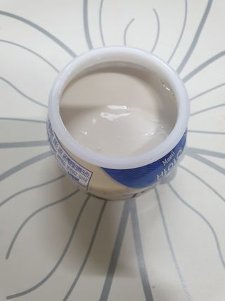 매일바이오 그릭요거트 오리지널 플레인 4개, 로스터리 커피믹스 4개 — 5점을 준 리뷰어가 2021년 12월 올린 사용 사진