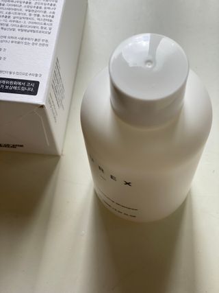 [HUREX] 휴렉스 볼류마이징 탈모완화 기능성 샴푸 150ml x 2개 — 5점을 준 리뷰어가 2021년 9월 올린 사용 사진