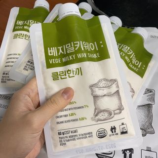 클린24시간  클린한끼 쉐이크 1세트 (5개) — 5점을 준 리뷰어가 2023년 2월 올린 사용 사진