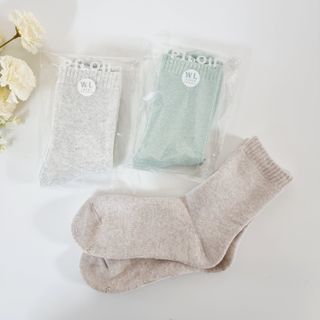[사이즈가 있는 양말 필로이]여자 순면 통파일 꿀잠 수면 양말【 S, M, L 】3가지 사이즈_컬러 랜덤 3족 — 5점을 준 리뷰어가 2022년 10월 올린 사용 사진