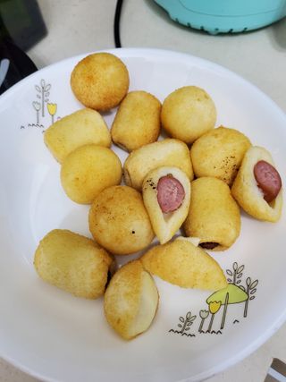 Dog&Ball 독앤볼 [Dog&Ball] 미니찹쌀볼도그 찹쌀치즈볼 — 5점을 준 리뷰어가 2021년 8월 올린 사용 사진