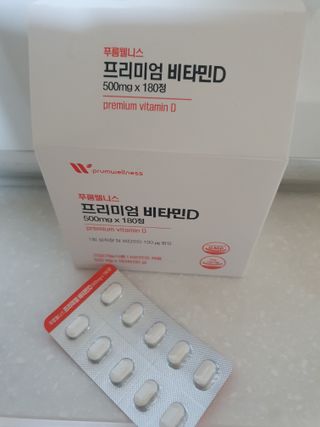 [푸름웰니스] 프리미엄 비타민D (500mgX180정) — 5점을 준 리뷰어가 2022년 4월 올린 사용 사진