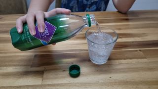 몽베스트 Montbest with Sparkling water Plain 20병 — 5점을 준 리뷰어가 2022년 8월 올린 사용 사진