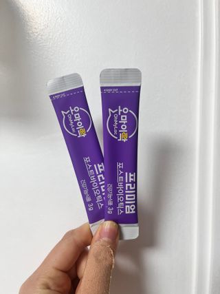 [유산균] 오마이락 프리미엄 포스트바이오틱스 30P — 5점을 준 리뷰어가 2022년 12월 올린 사용 사진