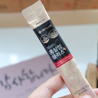 서울약사신협_투데이홍삼정플러스스틱_10g x 60포 — 5점을 준 리뷰어가 2021년 8월 올린 사용 사진