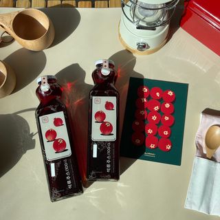 [바이윙클] 페르시아 유기농 석류 착즙주스 750ml 2병 + 선물박스 세트 — 5점을 준 리뷰어가 2022년 3월 올린 사용 사진