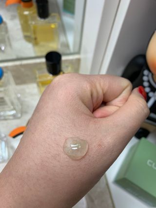 김정문알로에 큐어 큐어 알로에 리프레쉬 젤리 세럼, 큐어 알로에 하이드로 젤리 크림 — 5점을 준 리뷰어가 2021년 3월 올린 사용 사진