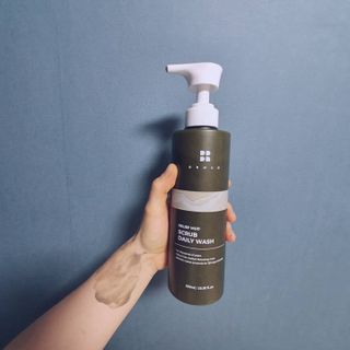 BRMUD 릴리프 머드 스크럽 데일리 워시 — 3.5점을 준 리뷰어가 2021년 8월 올린 사용 사진