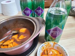 몽베스트 Montbest with Sparkling water Plain 20병 — 5점을 준 리뷰어가 2021년 10월 올린 사용 사진