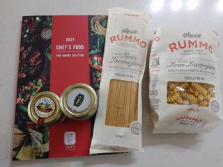이탈리안 프리미엄 파스타 룸모 Rummo 파스타 2종 + 바질 페스토 + 블랙 트러플 페이스트 — 5점을 준 리뷰어가 2021년 7월 올린 사용 사진