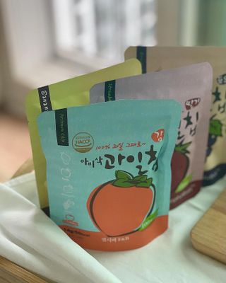 아비삭 과일칩 딸기, 감, 포도, 바나나 4종 — 3점을 준 리뷰어가 2021년 8월 올린 사용 사진