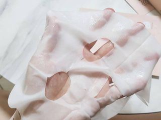 바노바기 코스메틱 바노바기 인젝션 마스크 (10매입) — 5점을 준 리뷰어가 2023년 6월 올린 사용 사진