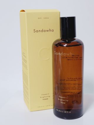 스킨큐어 산다화 비타민c 화이트닝 토너 150ml — 5점을 준 리뷰어가 2021년 12월 올린 사용 사진