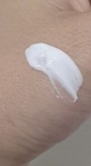 [닥터문] 프리미엄 알로에베라 선크림 500ml — 5점을 준 리뷰어가 2022년 7월 올린 사용 사진