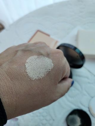 하멜 비건 아쿠아 글로우 제로핏 쿠션 — 5점을 준 리뷰어가 2022년 8월 올린 사용 사진