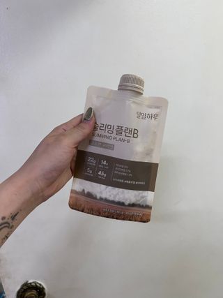 일일하우 슬리밍 플랜B 고소한 귀리맛, 진한 카카오맛 (체중조절식) — 5점을 준 리뷰어가 2023년 7월 올린 사용 사진