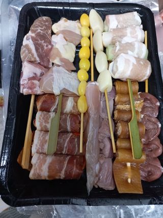 [다물꼬치] 모듬꼬치 10개 +데리야끼소스120g+매운고추소스120g — 2점을 준 리뷰어가 2021년 10월 올린 사용 사진