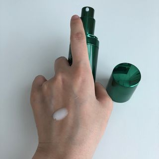 레츄얼 베르디올 더 리바이탈라이징 세럼 — 5점을 준 리뷰어가 2022년 5월 올린 사용 사진
