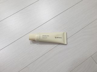 젠바이오 코스메틱스 젠바이오수딩크림]   가려운 피부 & 아토피 원픽 크림 — 4점을 준 리뷰어가 2022년 9월 올린 사용 사진