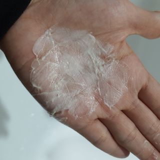 IO 아이오 오늘도 넌 순수해 - 약산성 클렌징폼 — 5점을 준 리뷰어가 2021년 2월 올린 사용 사진
