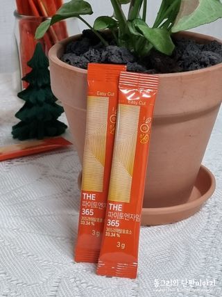 [닥터루템]맛있는 파인애플맛 과채효소 THE파이토엔자임365 1box (30포) — 3점을 준 리뷰어가 2022년 10월 올린 사용 사진