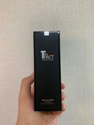 The Fact 더 팩트 내추럴 에스에프엔 에이틴 시니어 크림 — 5점을 준 리뷰어가 2021년 5월 올린 사용 사진