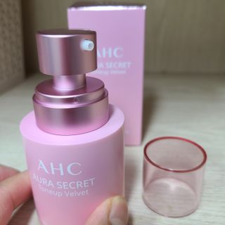 AHC 아우라 시크릿 톤업 벨벳 — 4점을 준 리뷰어가 2021년 4월 올린 사용 사진