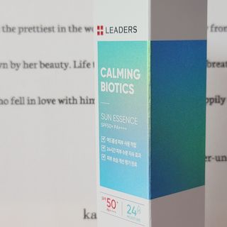 리더스코스메틱 리더스 카밍 바이오틱스 선 에센스 SPF 50+ PA++++ — 5점을 준 리뷰어가 2022년 6월 올린 사용 사진