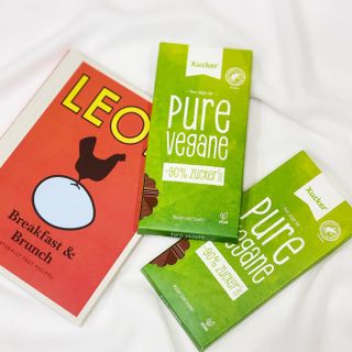 당류2g 자일리톨로 단맛을낸 슈카 퓨어비건 무설탕초콜릿 Xucker vegan 2개입 — 4점을 준 리뷰어가 2021년 4월 올린 사용 사진