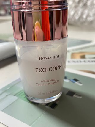 나우 [리브엠] 123억개 엑소좀으로 채운 눈부신 광채, 엑소코어 화이트닝 텐션 앰플 — 4점을 준 리뷰어가 2023년 9월 올린 사용 사진