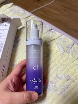 바르셀 수분로션 수분크림 보습 탄력 주름개선 인텐시브 리포좀 크림 C1 50ml — 5점을 준 리뷰어가 2021년 11월 올린 사용 사진