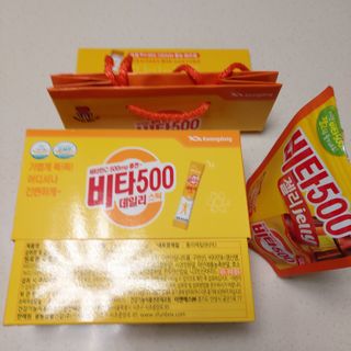 광동생활건강 [광동] 비타500데일리스틱 70포+쇼핑백+구미3개 — 4점을 준 리뷰어가 2022년 1월 올린 사용 사진