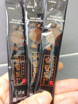 프리마인 자체 기업부설 연구소에서 찾아낸 건강한 수면의 비밀.  슬립토 플러스 30포 — 5점을 준 리뷰어가 2021년 12월 올린 사용 사진