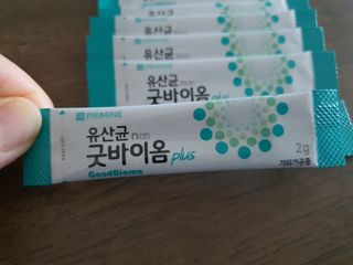 프리마인 유산균 국가지정연구소 선정, 살아있는 생유산균 200억 마리의 힘. 유산균n굿바이옴플러스 — 5점을 준 리뷰어가 2021년 10월 올린 사용 사진