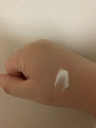 Dr.느루벗 느루벗 모이스쳐 24 크림 — 4.5점을 준 리뷰어가 2021년 4월 올린 사용 사진
