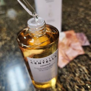 [스킨1004] 마다가스카르 센텔라 앰플 100ml — 4점을 준 리뷰어가 2024년 5월 올린 사용 사진