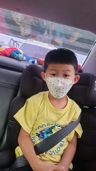 [숨그림] 3D 입체형, 짱구, 무직타이거, 빨강머리앤 우리아이 그리고 내가 쓰는 믿을수있는 케릭터 마스크 — 3점을 준 리뷰어가 2021년 9월 올린 사용 사진