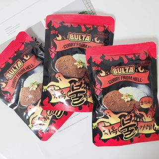 불타 지옥불카레 불지옥맛 180g x 3봉 — 5점을 준 리뷰어가 2021년 6월 올린 사용 사진