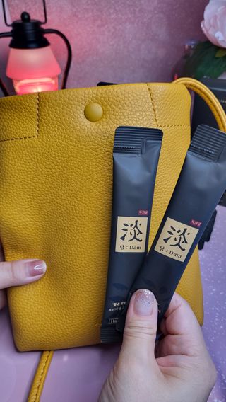 담소은 자극없는 무알콜 휴대용 한방가글 스틱 가글담 — 5점을 준 리뷰어가 2022년 10월 올린 사용 사진